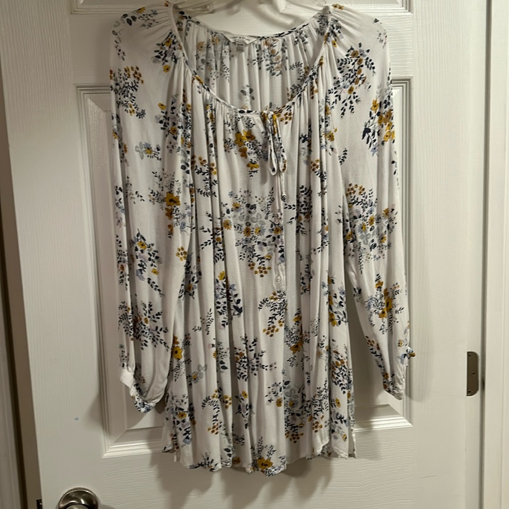 Lucky brand women’s blouse.